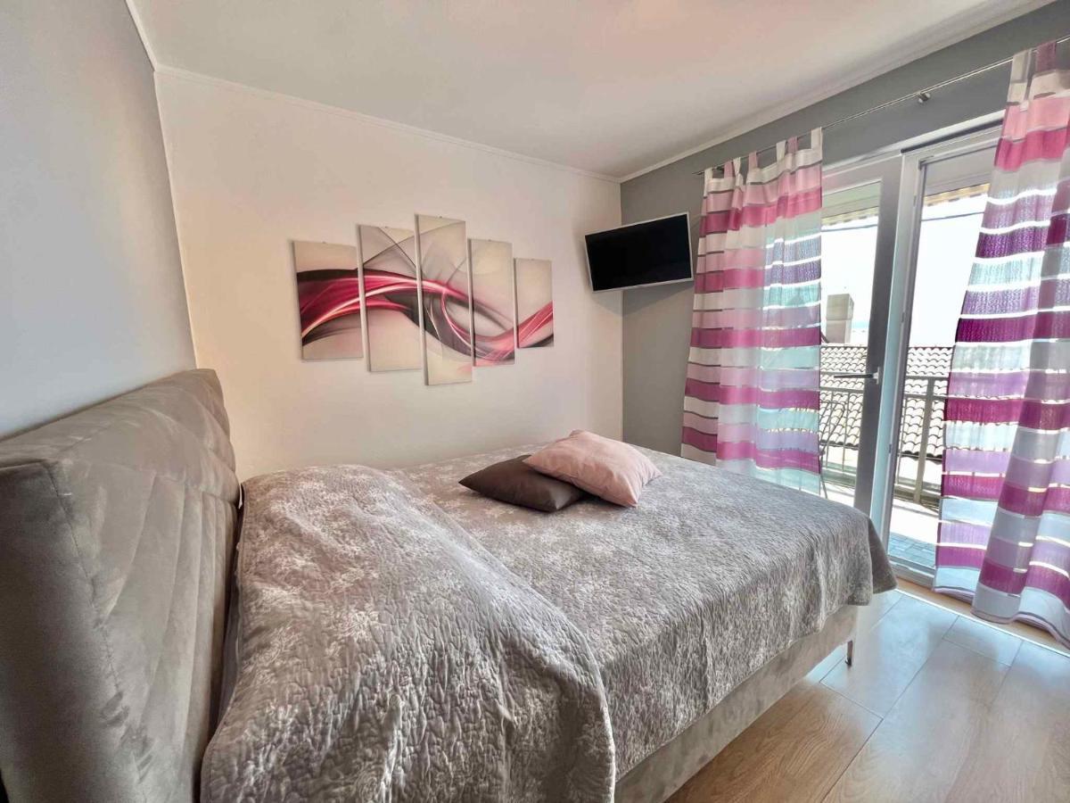 Apartments In Dramalj 45034 Экстерьер фото
