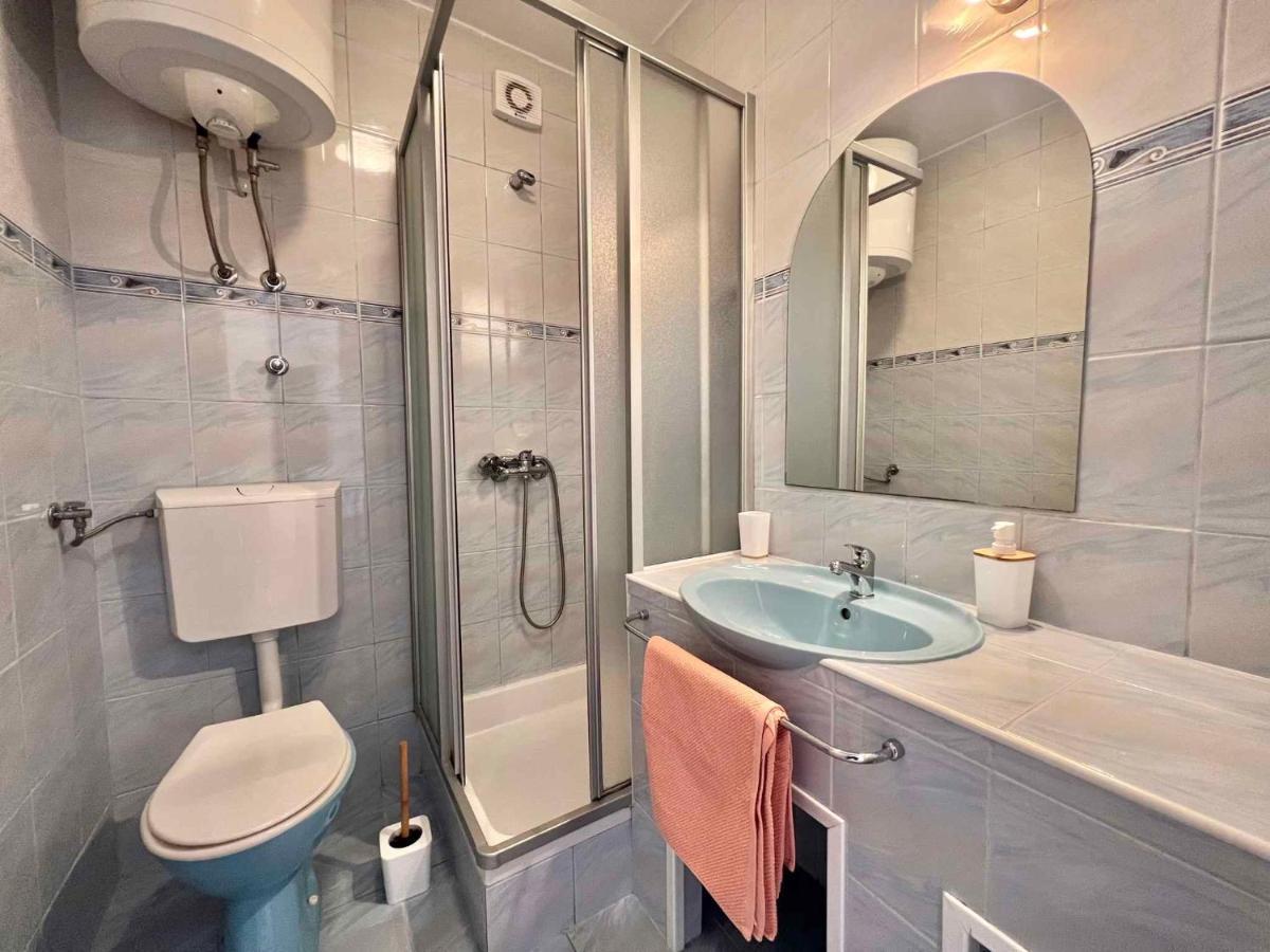 Apartments In Dramalj 45034 Экстерьер фото