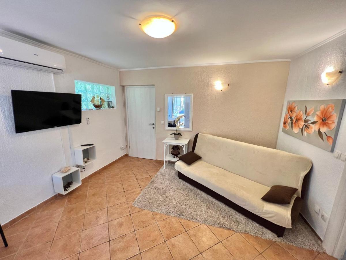 Apartments In Dramalj 45034 Экстерьер фото